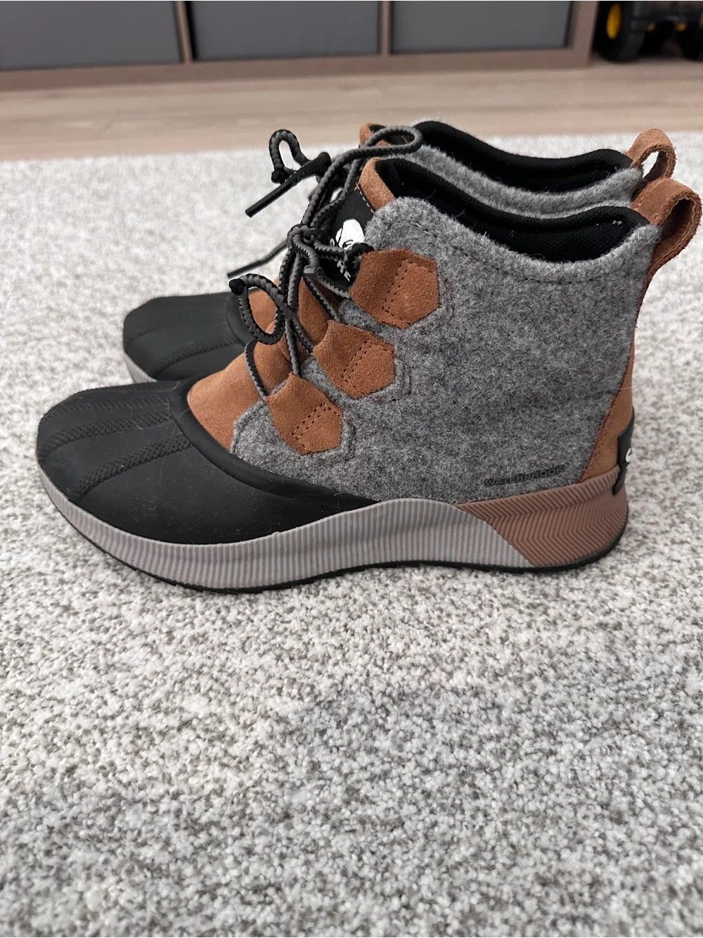 Sorel waterproof lower